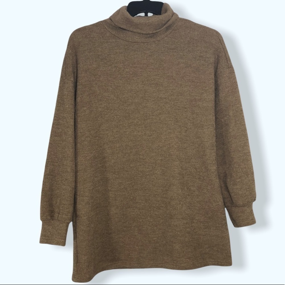 SHEIN Tan Turtleneck Sweater Sz Lg
